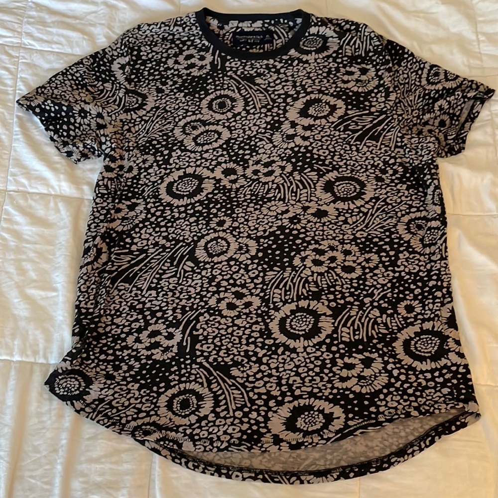 Mens A&F TShirt